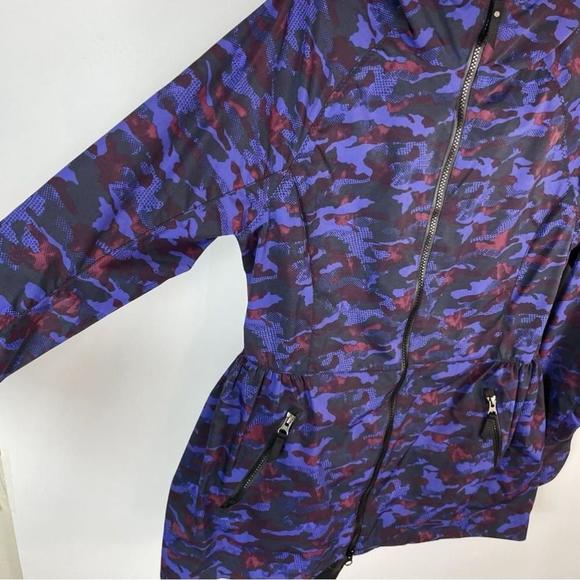 Lululemon Rain For Daze Jacket II - Picture 5 of 14